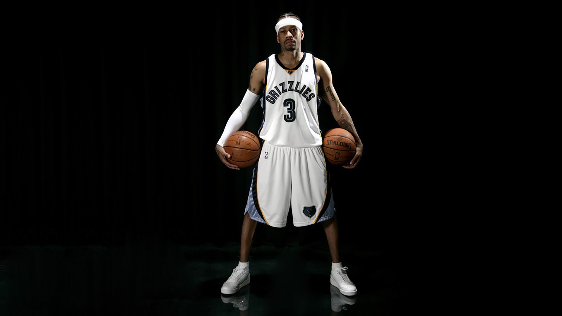 科里·简：全黑队进攻的速度火车头，为球队带来更多进攻机会，科内利斯