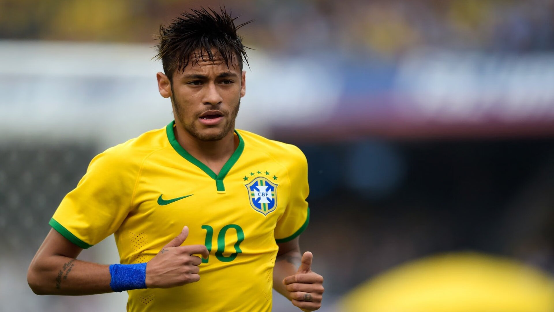 电竞解说风格多元化,观众互动成看点,电竞解说概念